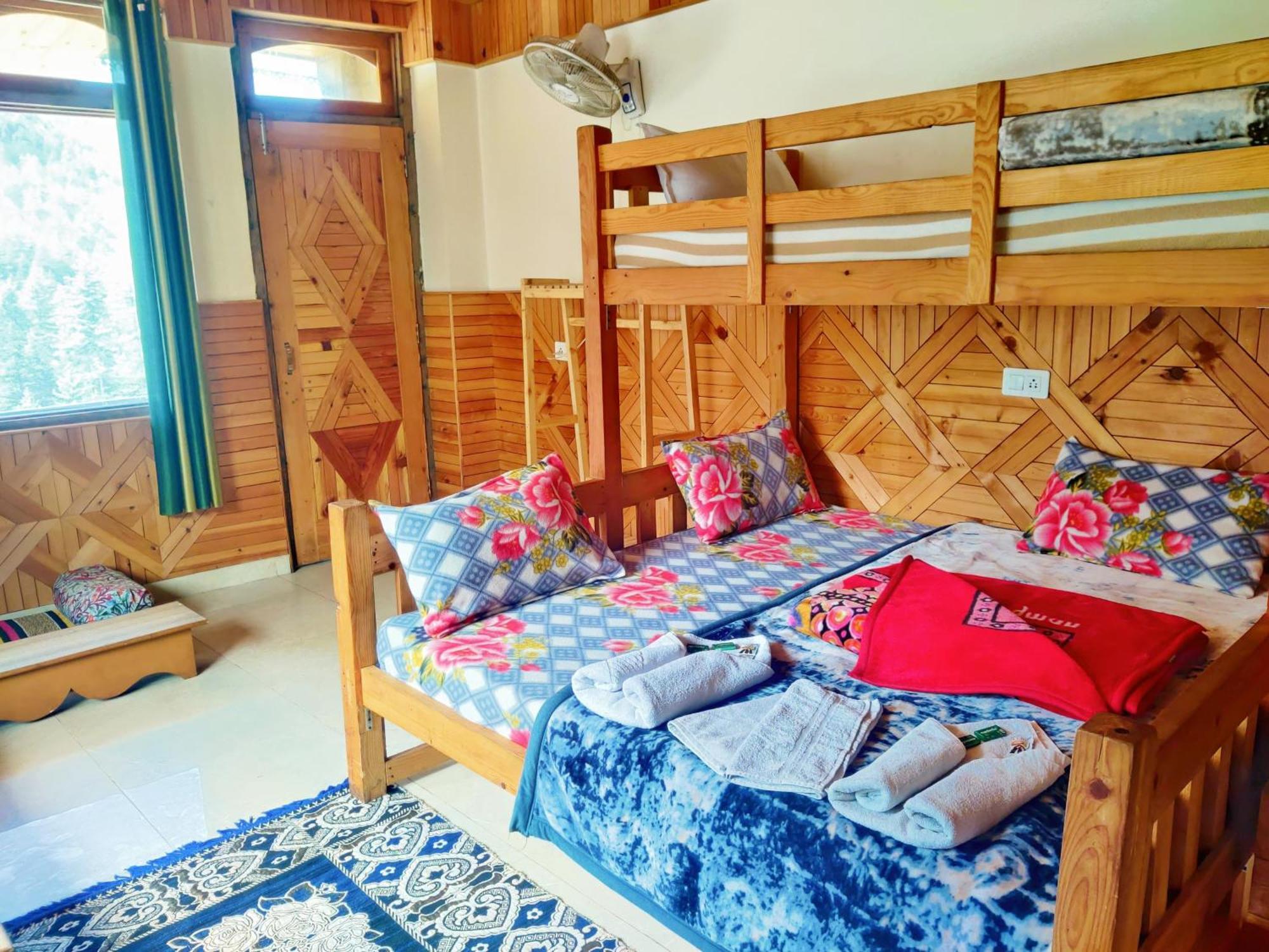 Chalo Chhalal Hotel & Cafe Kasol Dış mekan fotoğraf